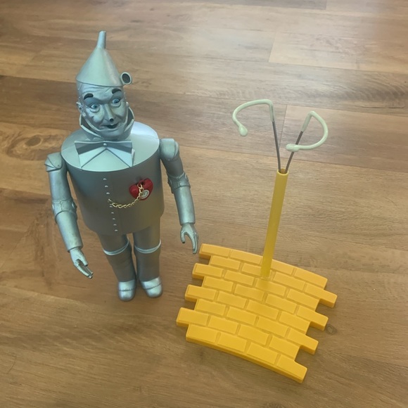 Vintage 1987 Turner The Wizard of Oz Tin Man Doll Figure on Yellow Brick Road - Picture 3 of 8
